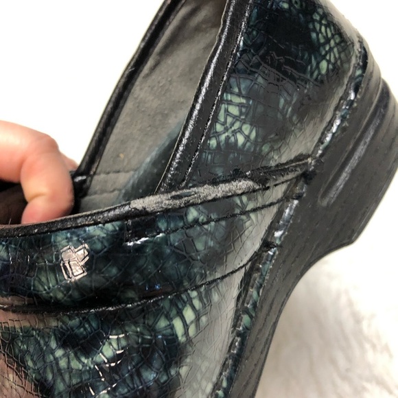 Dansko Green Snake Print Clog Mules Size 37 - Picture 5 of 12